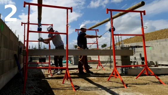 Levage de la longrine à hauteur de ses appuis