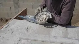 Matériel de surfaçage utilisé