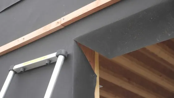 Coupe au niveau des angles