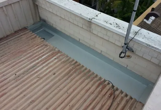 Chéneau en encorbellement