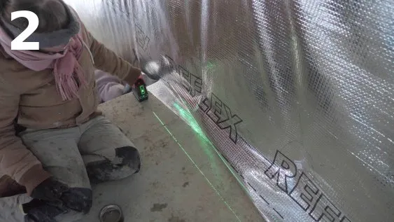 Repérage de l’alignement intérieur du doublage du mur 