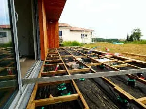 Réalisation de la structure de la terrasse en bois