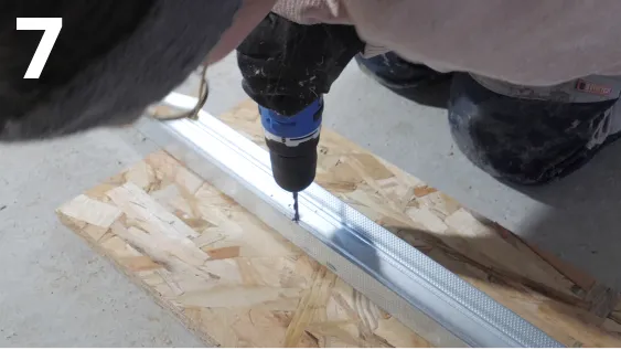 Réalisation des trous de fixation