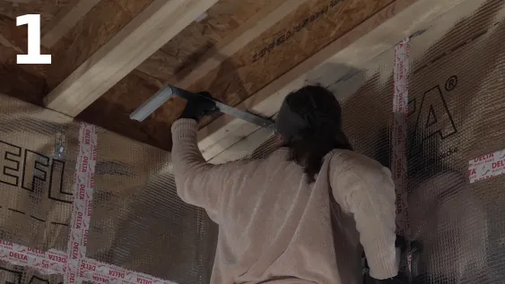 Projection de l’épaisseur du doublage du mur au plafond