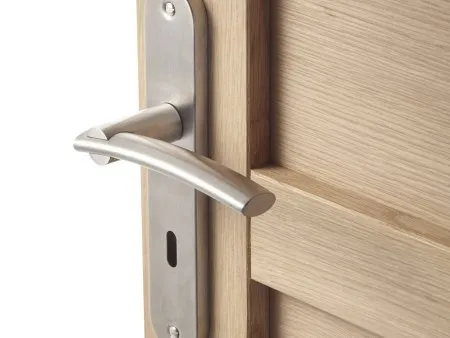 Finitions d'une porte