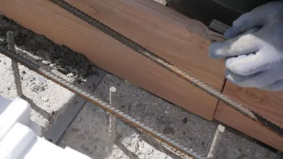 Vérification des coffrages avant le coulage