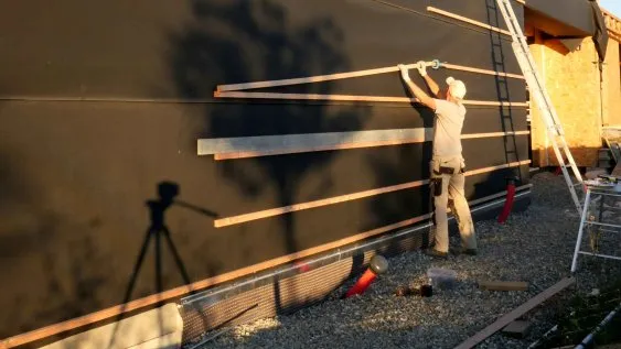 Pose des autres rangées de tasseaux