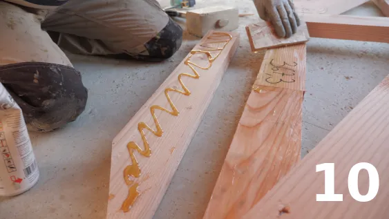 Collage des pièces d’assemblage