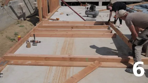 Présentation des montants intermédiaires et des lisses hautes 