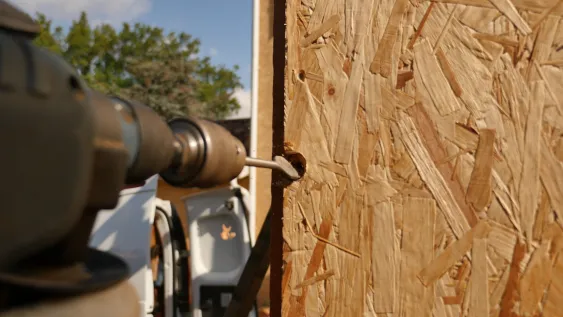 Mise en œuvre des trous borgnes