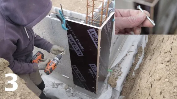 Pose et fixation du coffrage