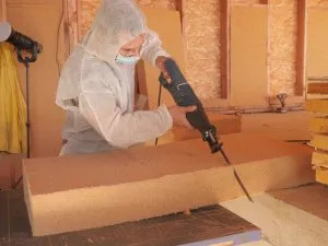 Mise en oeuvre de l'isolation des murs 