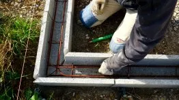 Pose des armatures du mur de soutènement