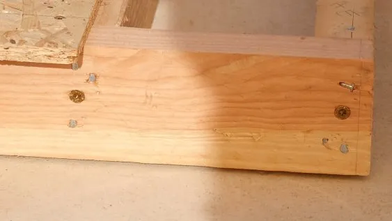 Fixation de la lisse haute