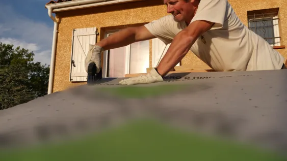 Pose des autres lés